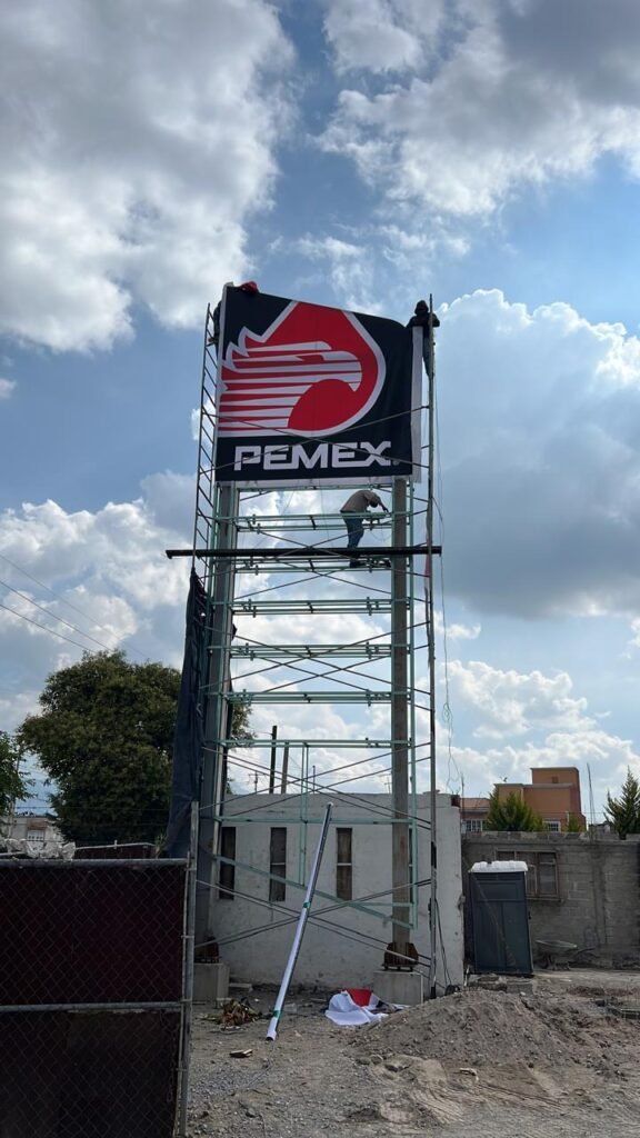 Anuncios independientes y tótems